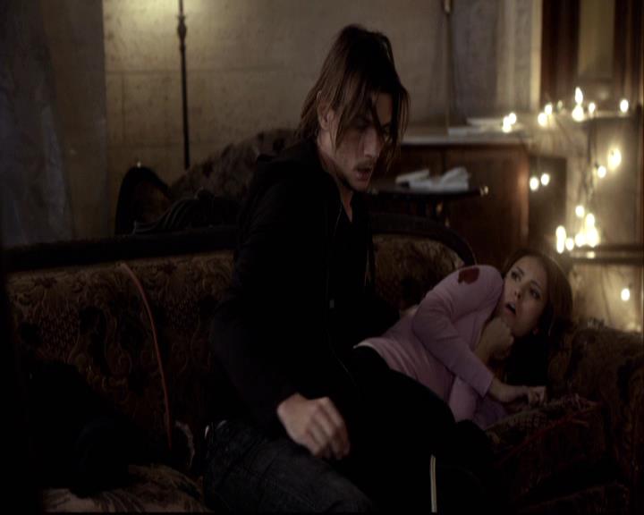 VampireDiariesWorld-dot-org_2x08Rose0327.jpg