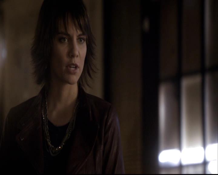 VampireDiariesWorld-dot-org_2x08Rose0339.jpg