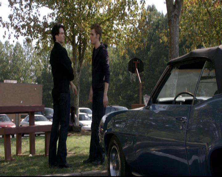 VampireDiariesWorld-dot-org_2x08Rose0360.jpg