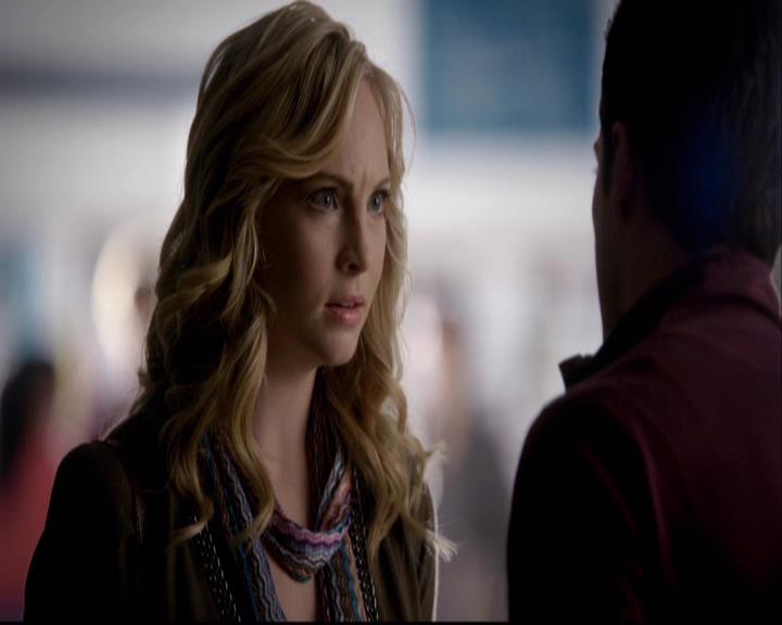 VampireDiariesWorld-dot-org_2x08Rose0425.jpg