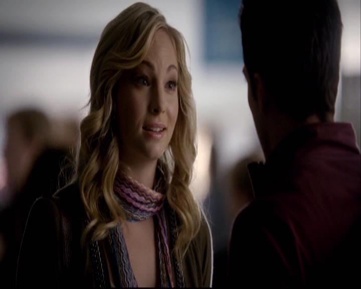 VampireDiariesWorld-dot-org_2x08Rose0432.jpg