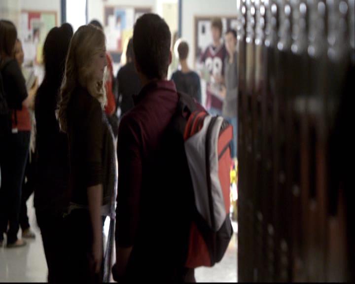 VampireDiariesWorld-dot-org_2x08Rose0438.jpg