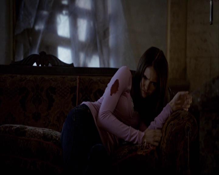 VampireDiariesWorld-dot-org_2x08Rose0450.jpg