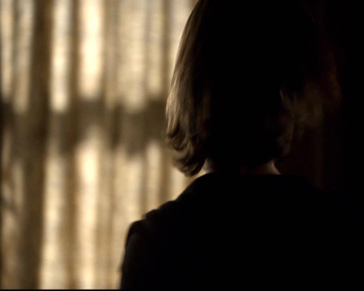 VampireDiariesWorld-dot-org_2x08Rose0466.jpg