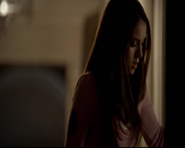 VampireDiariesWorld-dot-org_2x08Rose0472.jpg