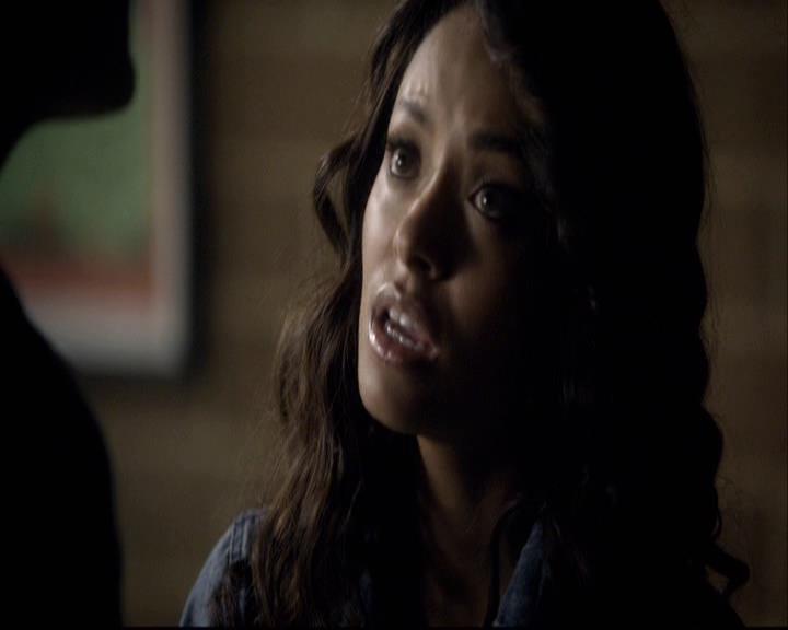 VampireDiariesWorld-dot-org_2x08Rose0489.jpg