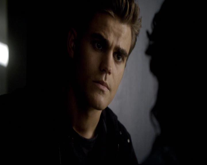 VampireDiariesWorld-dot-org_2x08Rose0512.jpg