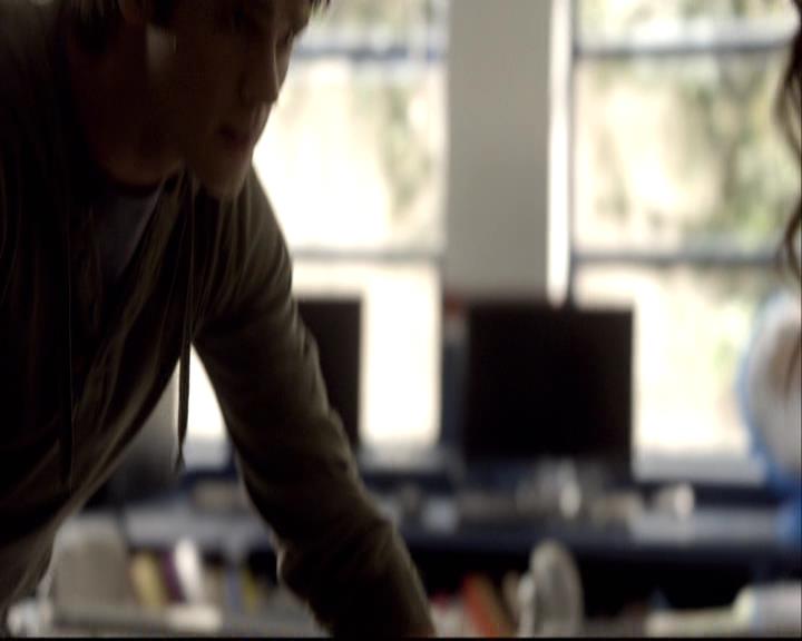 VampireDiariesWorld-dot-org_2x08Rose0514.jpg