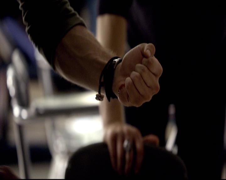 VampireDiariesWorld-dot-org_2x08Rose0533.jpg