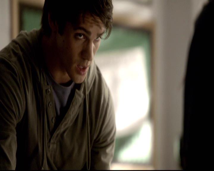 VampireDiariesWorld-dot-org_2x08Rose0547.jpg