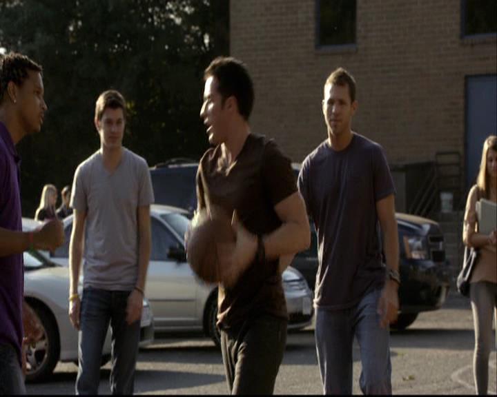 VampireDiariesWorld-dot-org_2x08Rose0607.jpg