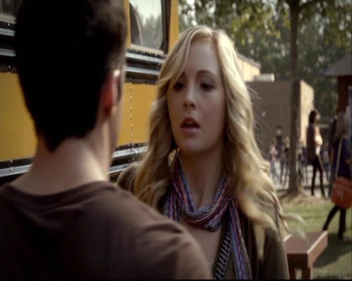 VampireDiariesWorld-dot-org_2x08Rose0618.jpg