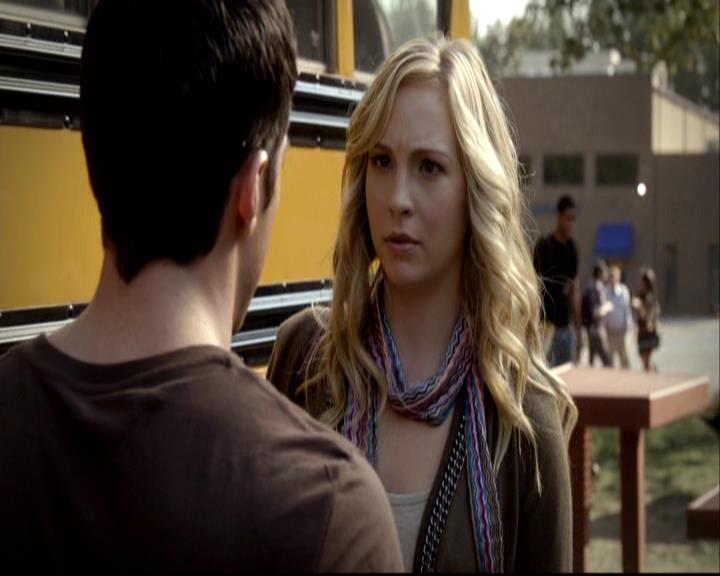 VampireDiariesWorld-dot-org_2x08Rose0621.jpg