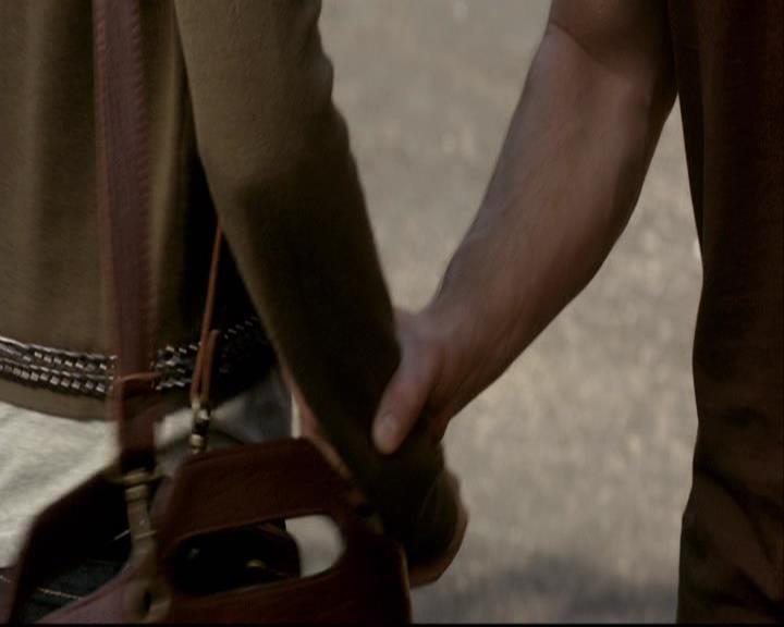 VampireDiariesWorld-dot-org_2x08Rose0635.jpg