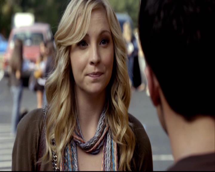 VampireDiariesWorld-dot-org_2x08Rose0657.jpg