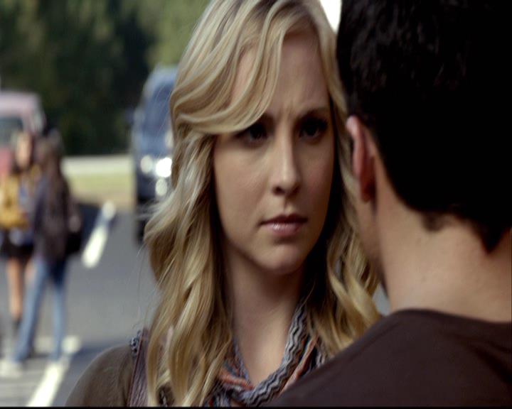 VampireDiariesWorld-dot-org_2x08Rose0661.jpg