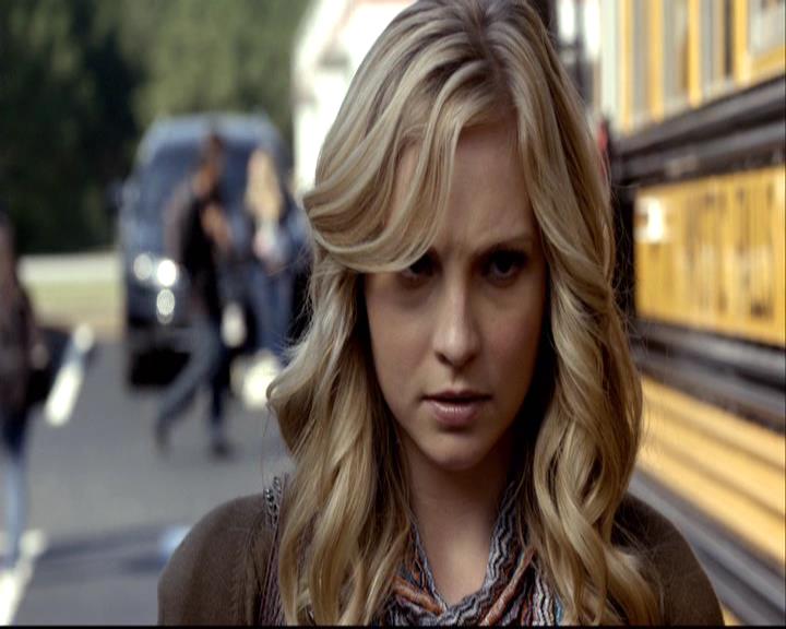 VampireDiariesWorld-dot-org_2x08Rose0676.jpg