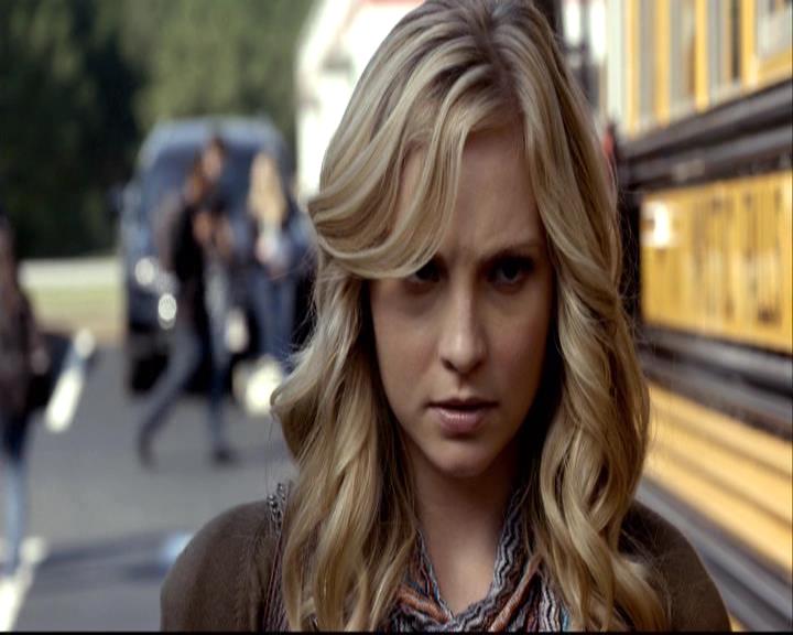 VampireDiariesWorld-dot-org_2x08Rose0678.jpg