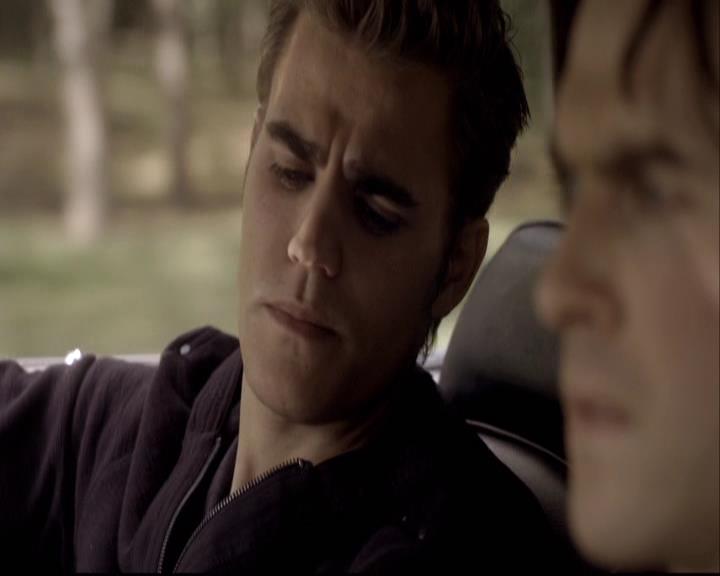 VampireDiariesWorld-dot-org_2x08Rose0700.jpg