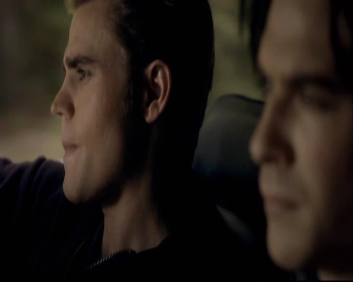 VampireDiariesWorld-dot-org_2x08Rose0748.jpg