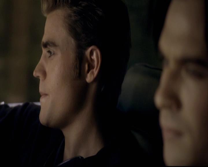 VampireDiariesWorld-dot-org_2x08Rose0749.jpg