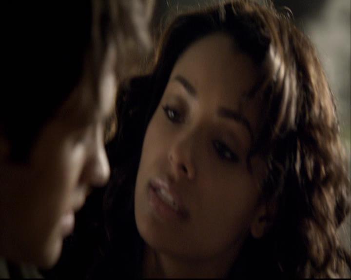 VampireDiariesWorld-dot-org_2x08Rose0775.jpg