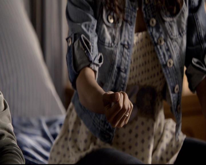 VampireDiariesWorld-dot-org_2x08Rose0824.jpg