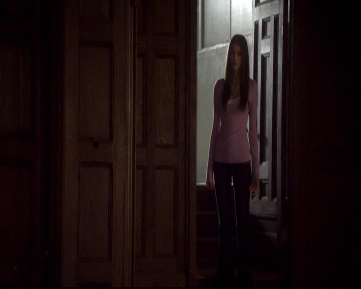 VampireDiariesWorld-dot-org_2x08Rose0861.jpg
