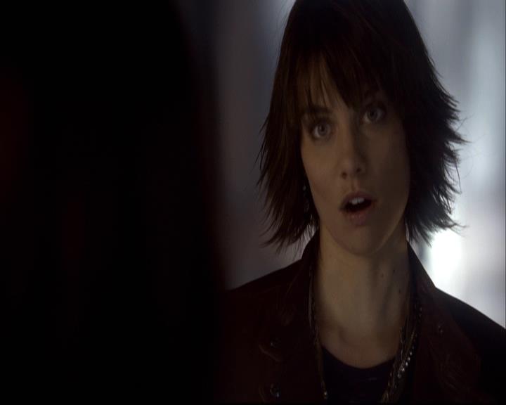 VampireDiariesWorld-dot-org_2x08Rose0935.jpg