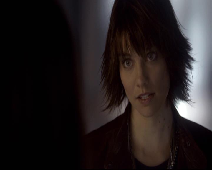 VampireDiariesWorld-dot-org_2x08Rose0938.jpg