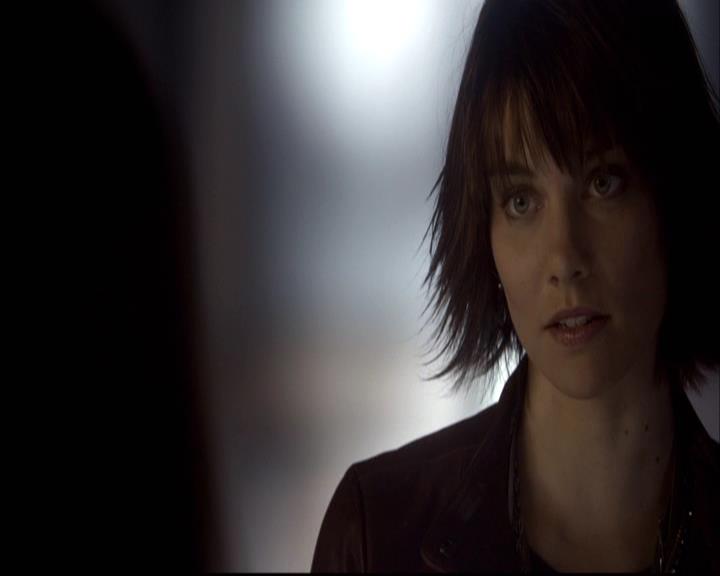VampireDiariesWorld-dot-org_2x08Rose0939.jpg