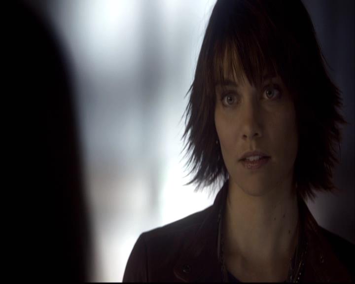 VampireDiariesWorld-dot-org_2x08Rose0943.jpg