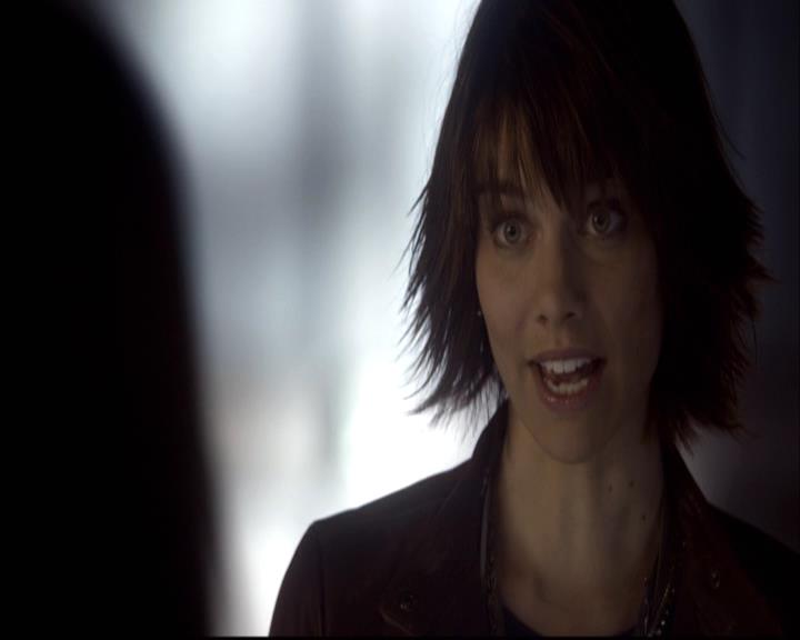 VampireDiariesWorld-dot-org_2x08Rose0944.jpg