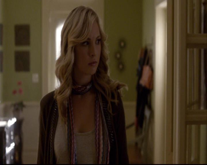 VampireDiariesWorld-dot-org_2x08Rose0969.jpg