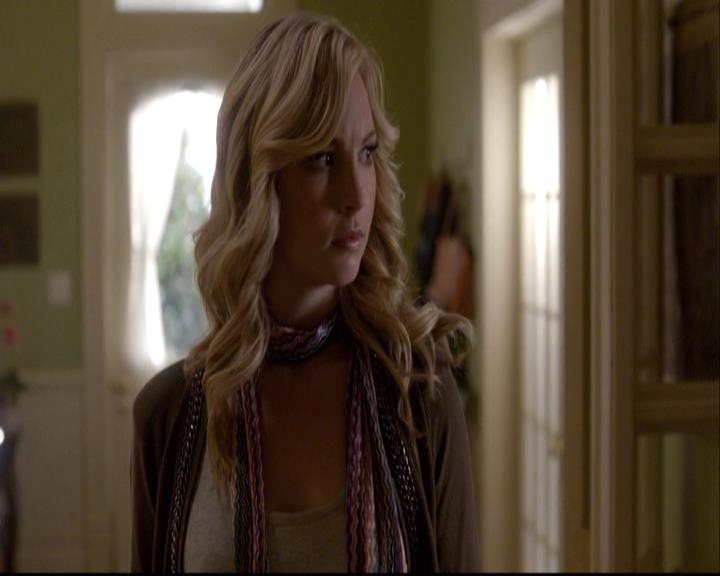 VampireDiariesWorld-dot-org_2x08Rose0970.jpg