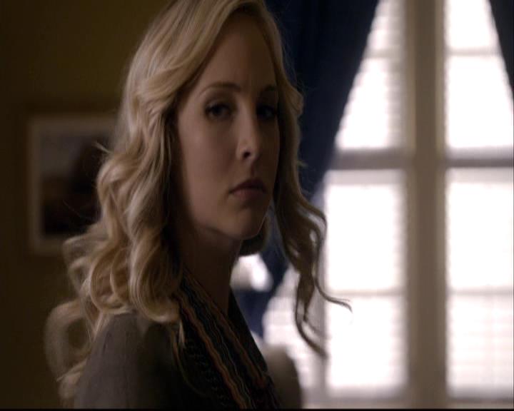 VampireDiariesWorld-dot-org_2x08Rose0973.jpg