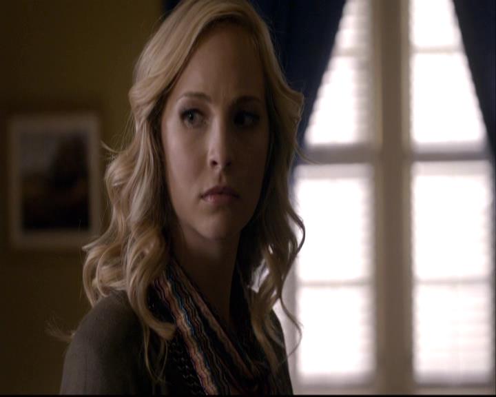 VampireDiariesWorld-dot-org_2x08Rose0974.jpg