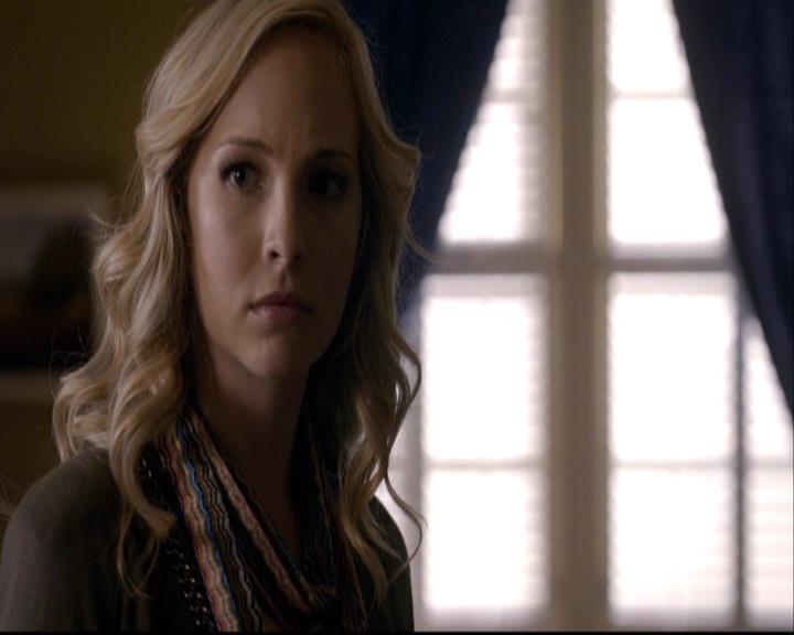 VampireDiariesWorld-dot-org_2x08Rose0976.jpg