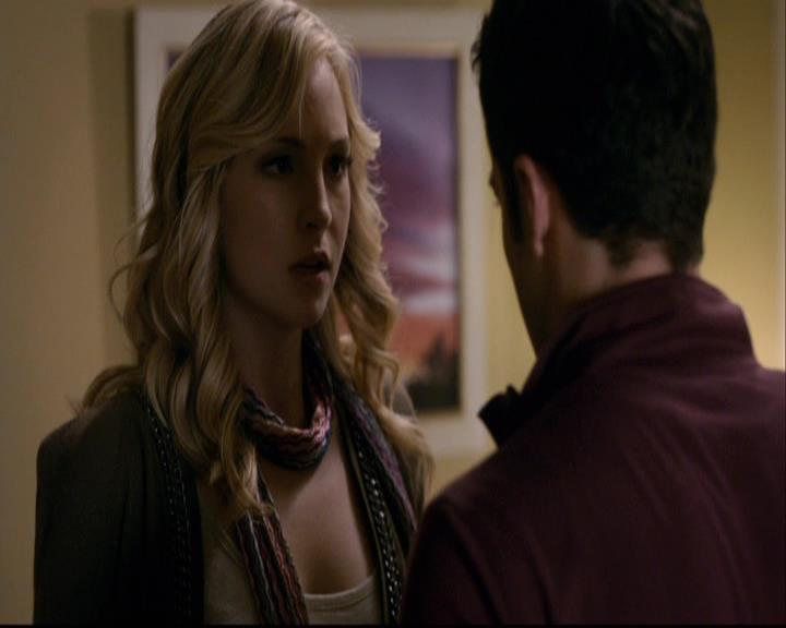 VampireDiariesWorld-dot-org_2x08Rose0983.jpg