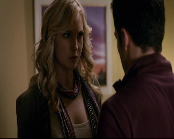 VampireDiariesWorld-dot-org_2x08Rose0984.jpg