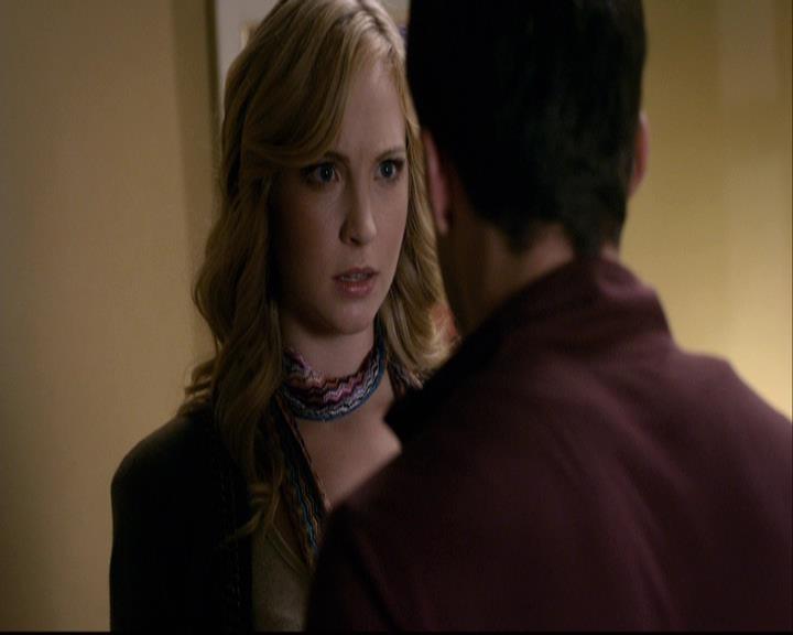VampireDiariesWorld-dot-org_2x08Rose1016.jpg