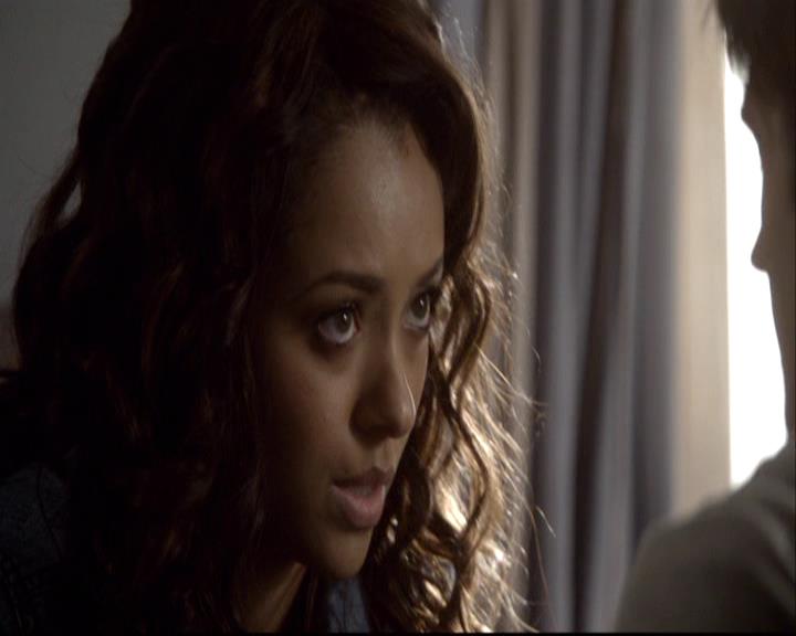 VampireDiariesWorld-dot-org_2x08Rose1133.jpg