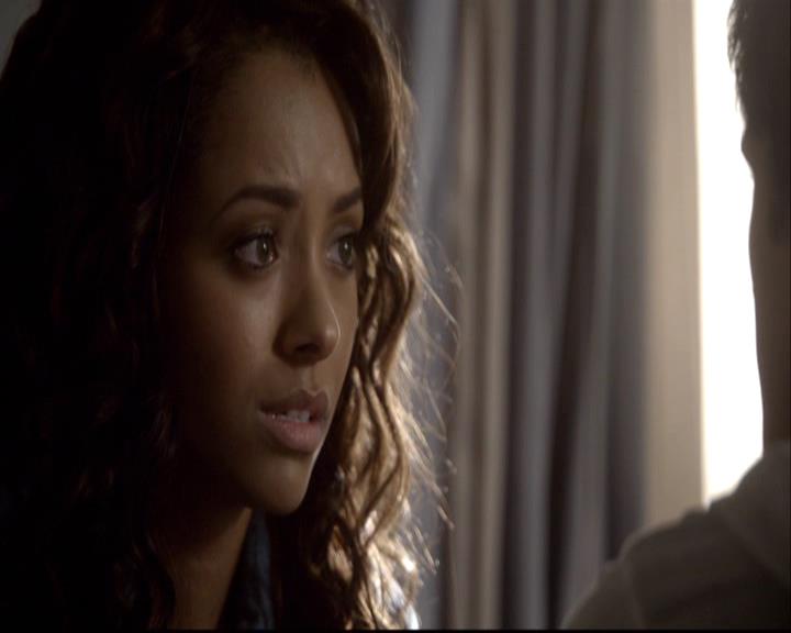 VampireDiariesWorld-dot-org_2x08Rose1150.jpg