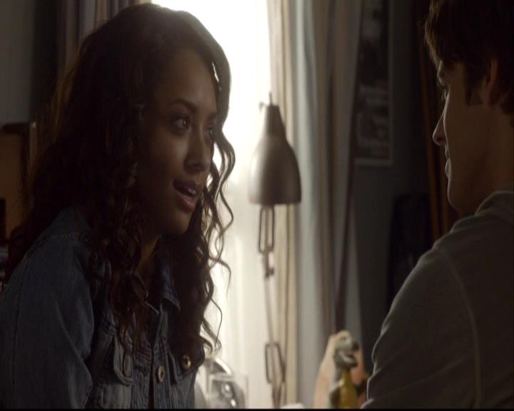 VampireDiariesWorld-dot-org_2x08Rose1177.jpg