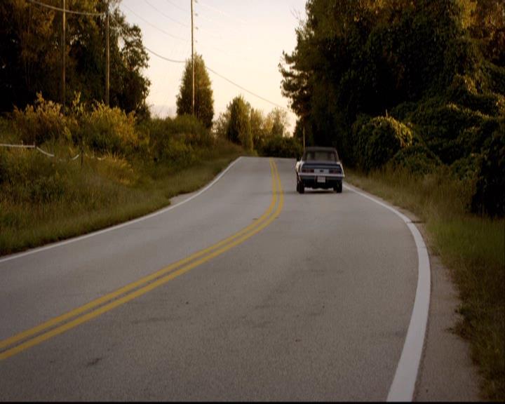 VampireDiariesWorld-dot-org_2x08Rose1203.jpg