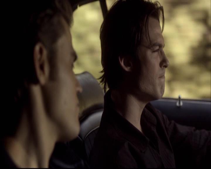 VampireDiariesWorld-dot-org_2x08Rose1221.jpg
