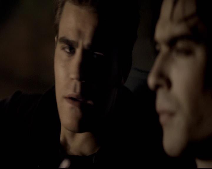 VampireDiariesWorld-dot-org_2x08Rose1244.jpg