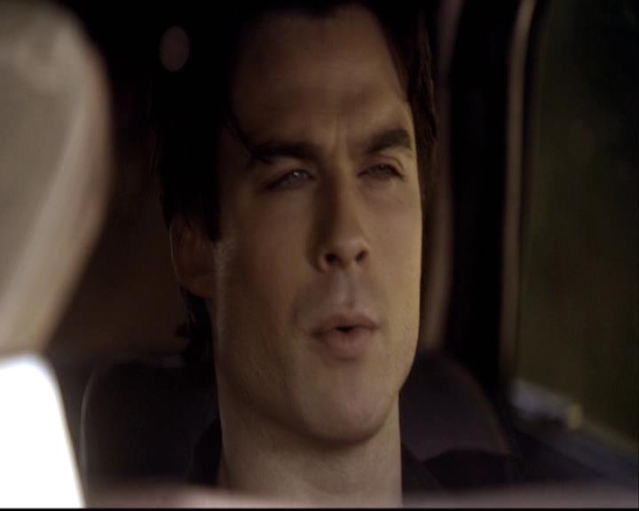 VampireDiariesWorld-dot-org_2x08Rose1274.jpg