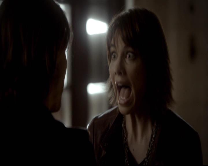VampireDiariesWorld-dot-org_2x08Rose1301.jpg