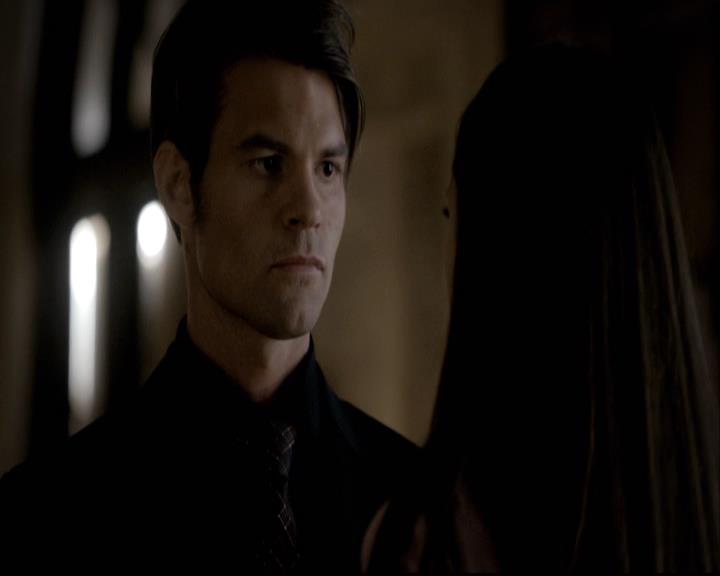 VampireDiariesWorld-dot-org_2x08Rose1454.jpg